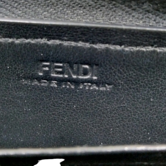 FENDI - Picture 4 of 6